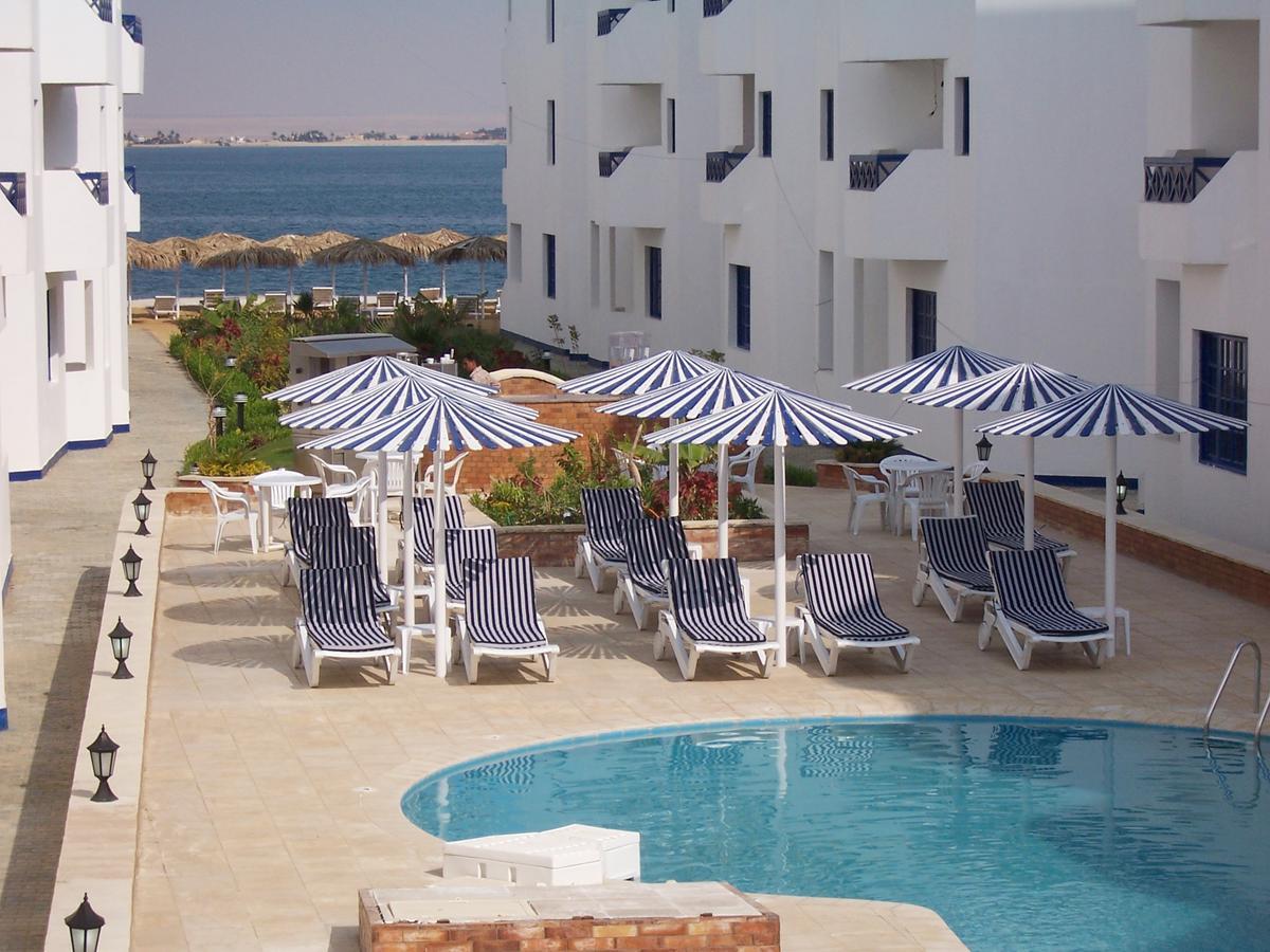 Fayed Beach Resort Exterior photo